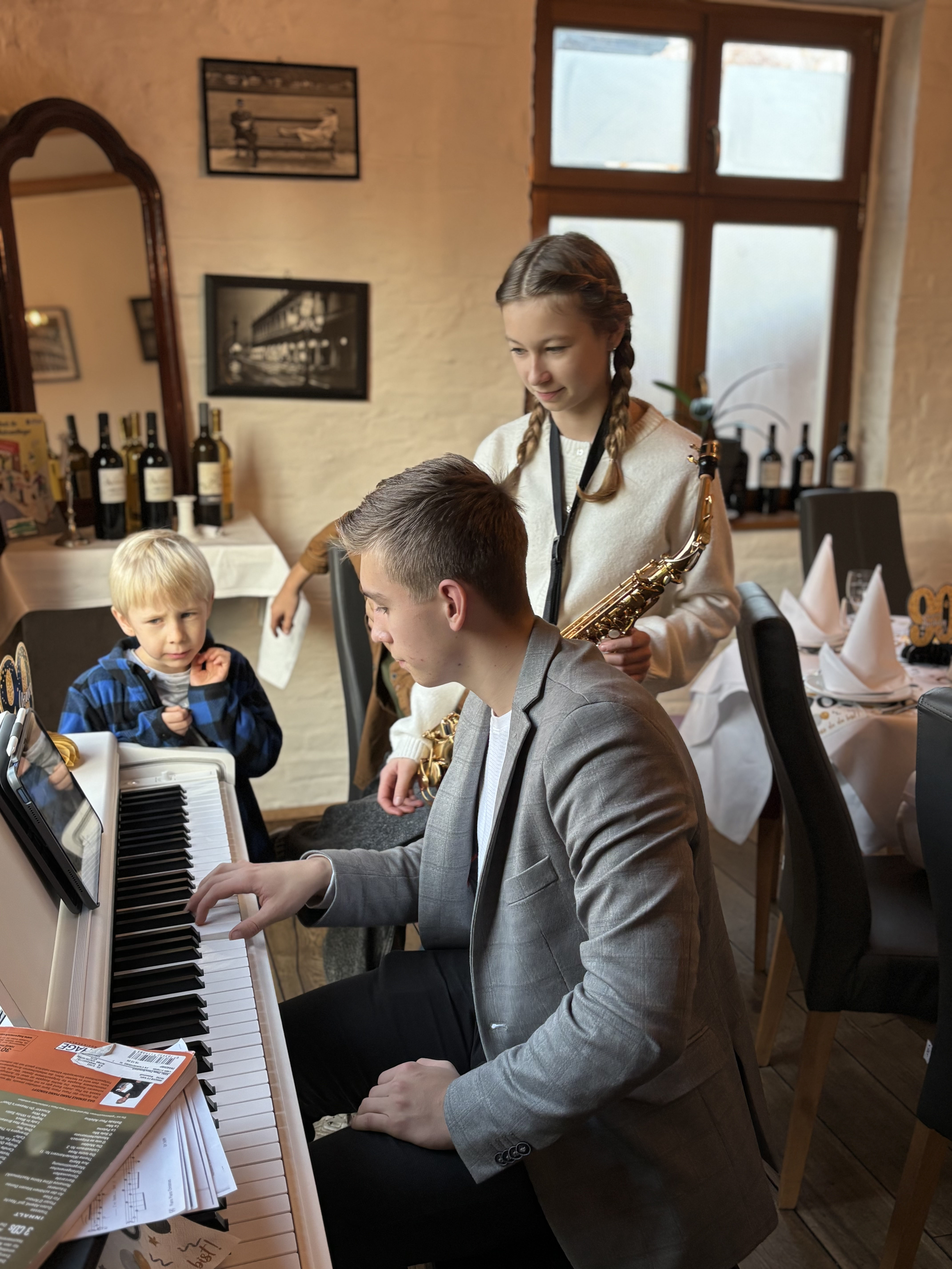Enkel musizieren - Klavier und Saxophon